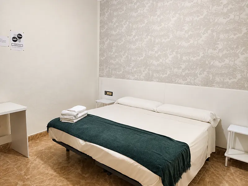 Chambre double avec salle de bain privée